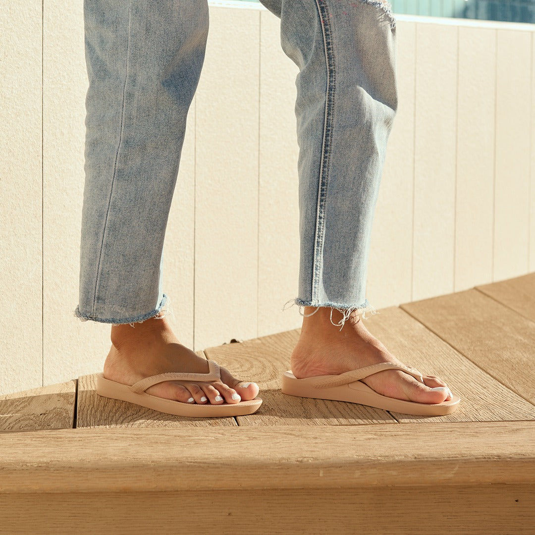 Arch Support Flip Flops - Classic - Tan - Daily Flexible Sandals