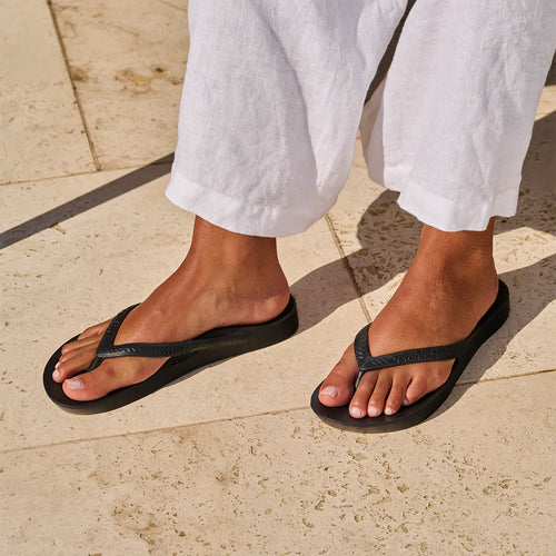 Arch Support Flip Flops - Classic - Black - Everyday Cushion Slides